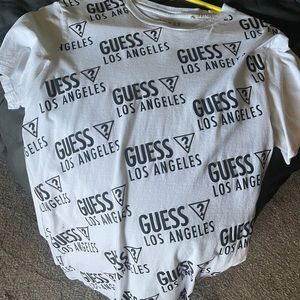 Guess graphic T